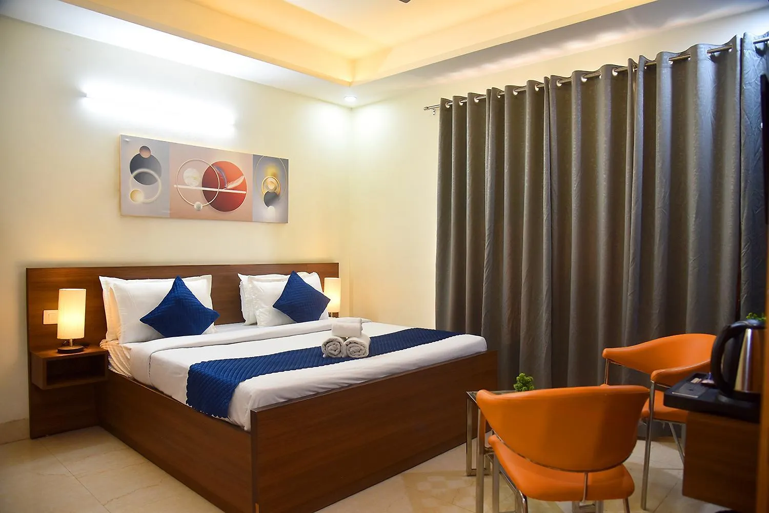 גורגאון Luxury Studio Apartment With Kitchenette & Private Balcony ,Gurugram 2*,